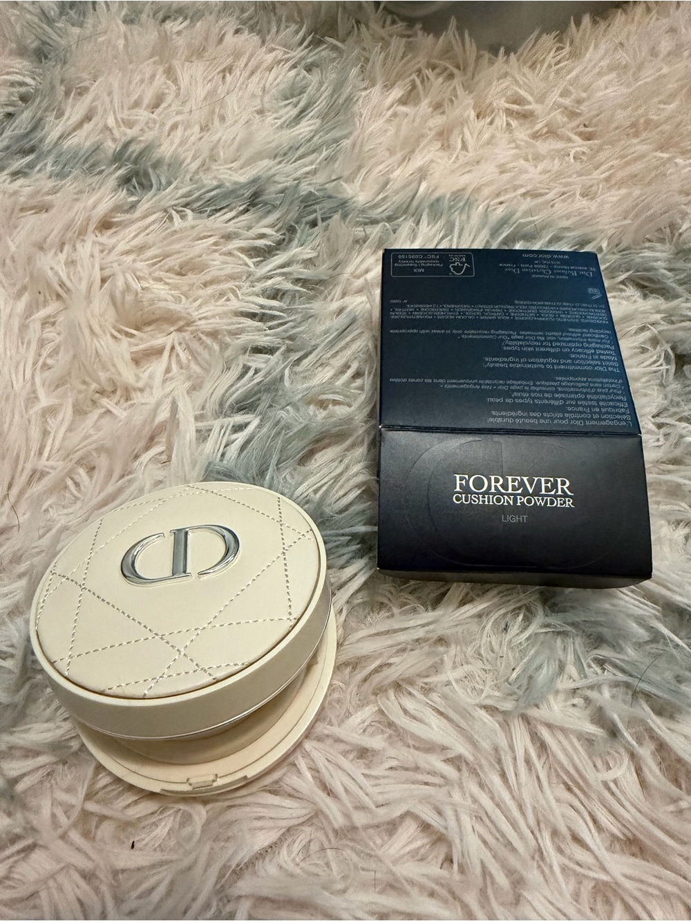 Dior Forever Cushion Powder Compact in color light- Cream and Black